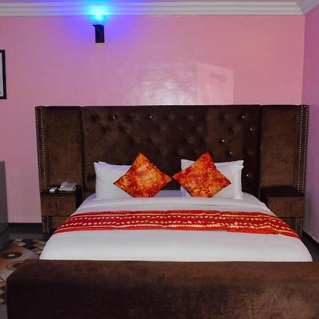 Esporta Suites Lekki Lagos Kültér fotó